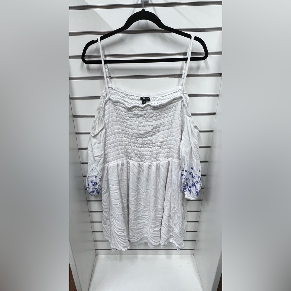 Sold Out Torrid Size 5 White Mini Gauze Cold Shoulder Sun Dress
